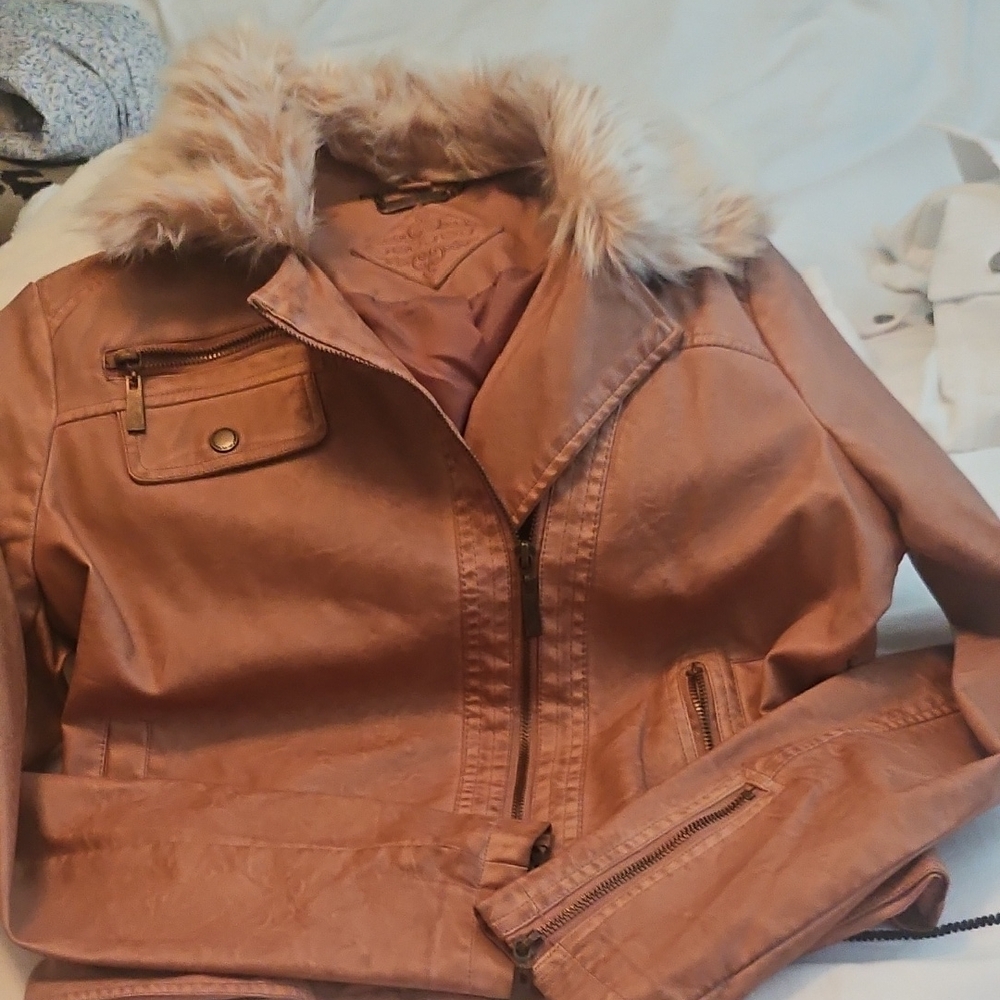 Women's Faux Fur Collar Faux  Leather Jacket